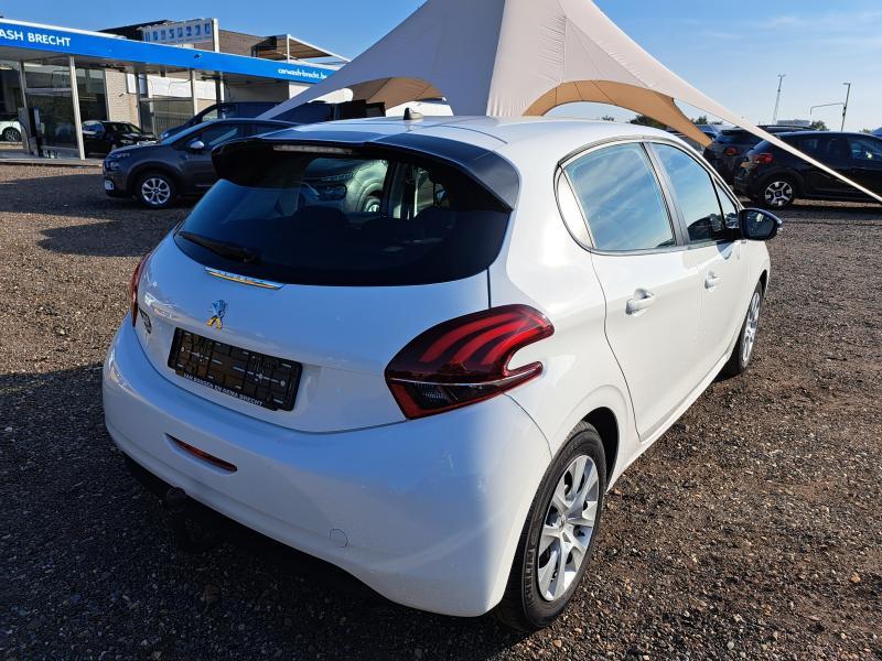 Image of Peugeot 208