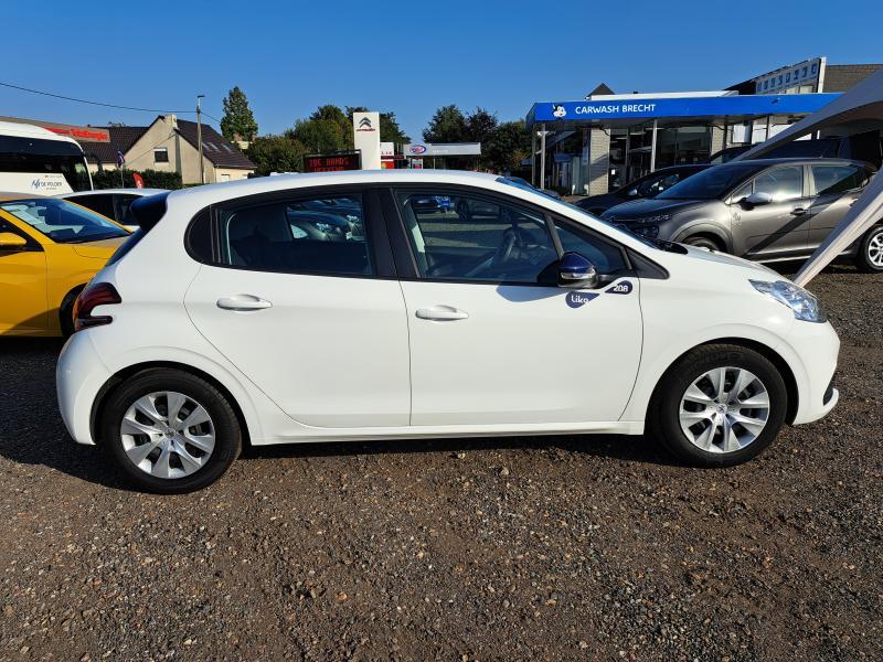 Image of Peugeot 208