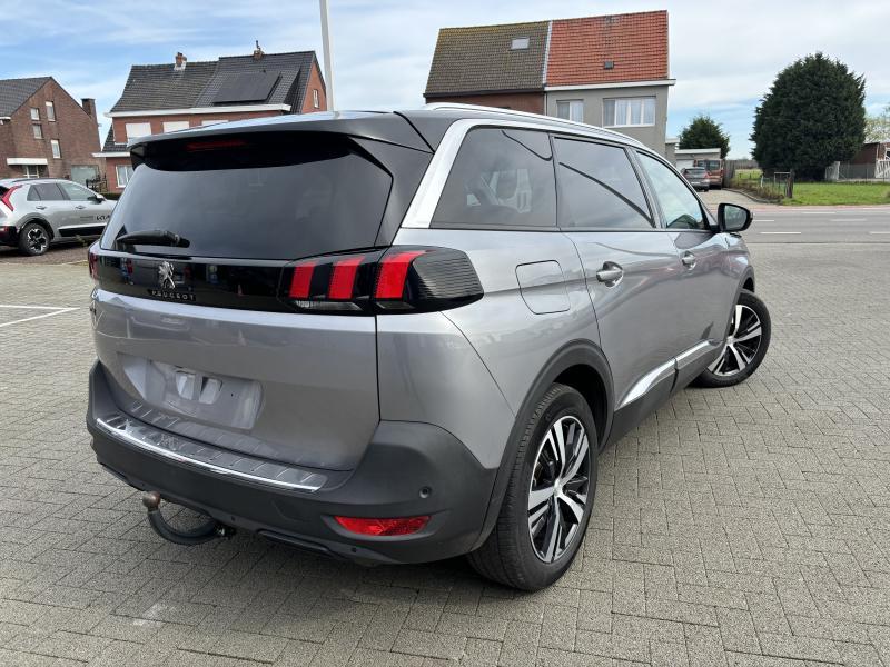 Image of Peugeot 5008