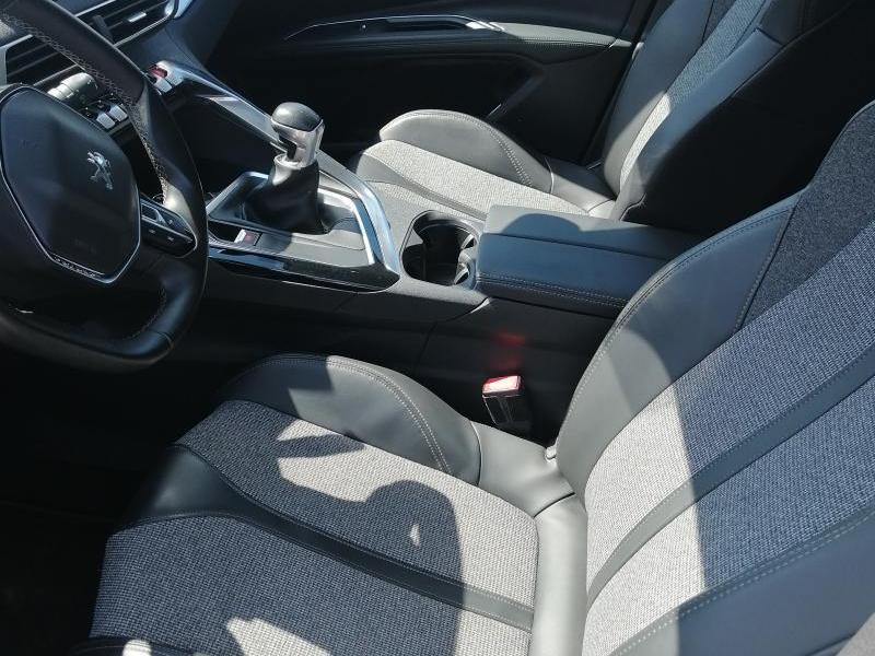 Image of Peugeot 5008