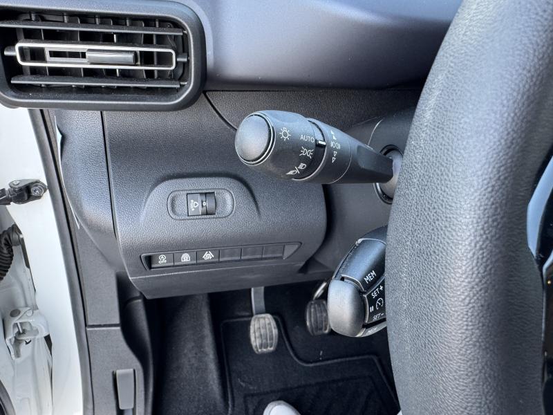Image of Peugeot Rifter