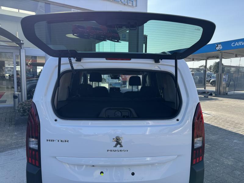 Image of Peugeot Rifter