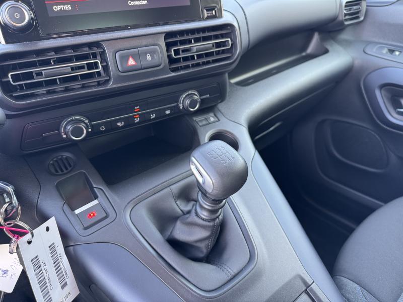 Image of Peugeot Rifter