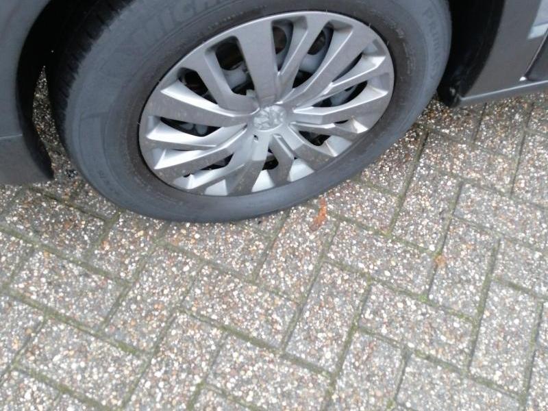 Image of Peugeot Rifter