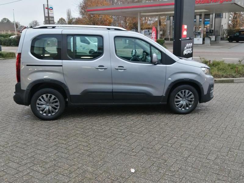 Image of Peugeot Rifter