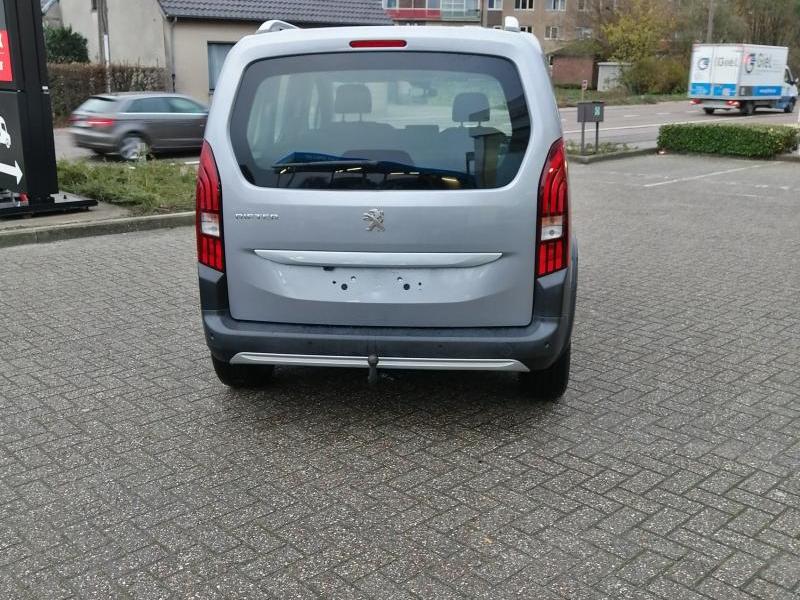 Image of Peugeot Rifter