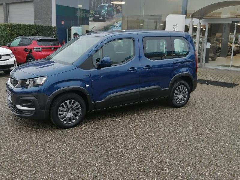 Image of Peugeot Rifter