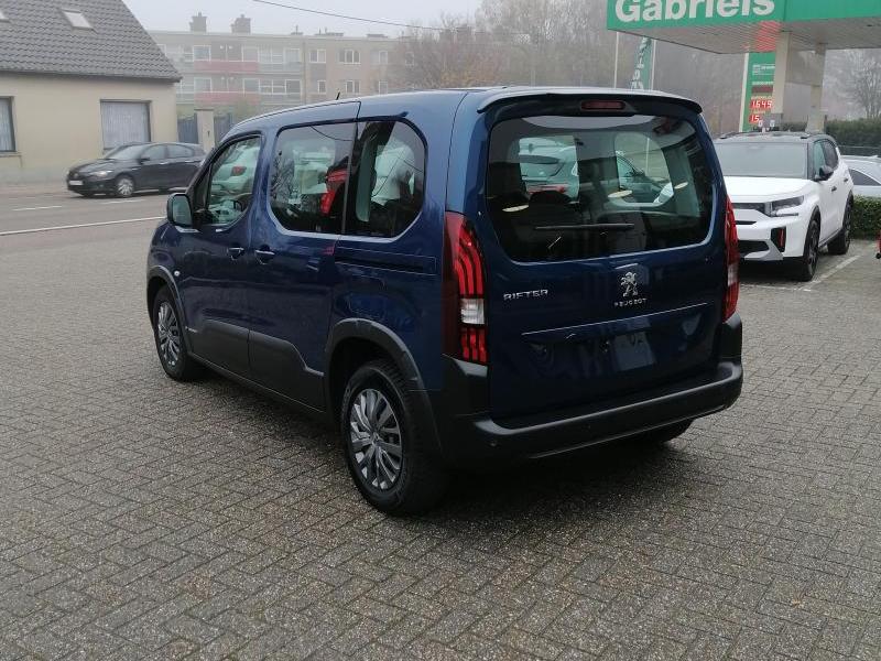 Image of Peugeot Rifter