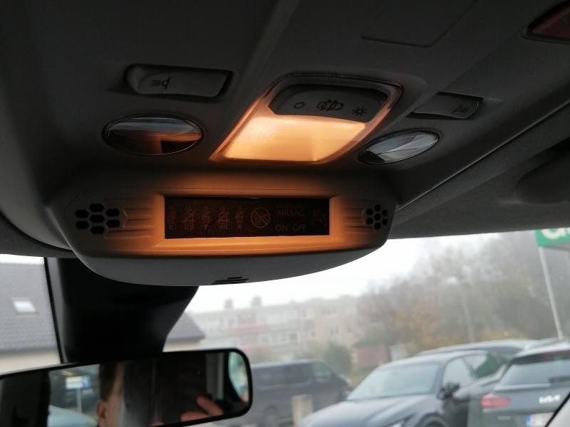 Image of Peugeot Rifter